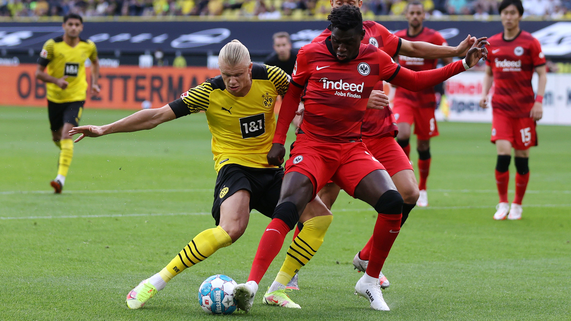 Dortmund lại sảy chân tại Bundesliga