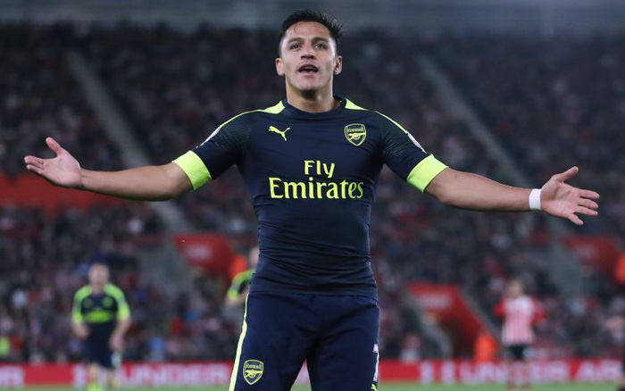  Sanchez ghi bàn trong lần đầu trở lại Emirates